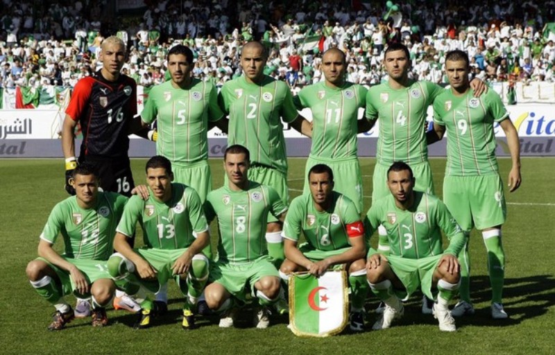 Alžyro nacionalinė futbolo rinktinė Alžyro nacionalinė futbolo rinktinė
