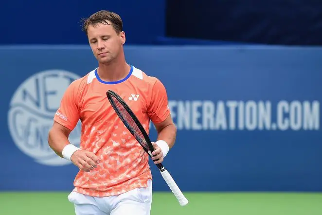 berankis teniso lazybos internetu