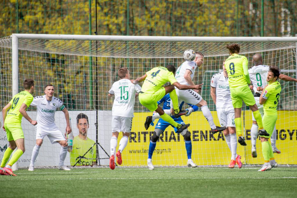 Futbolas Tiesiogiai Internetu 🥇Futbolo čempionatas Gyvai