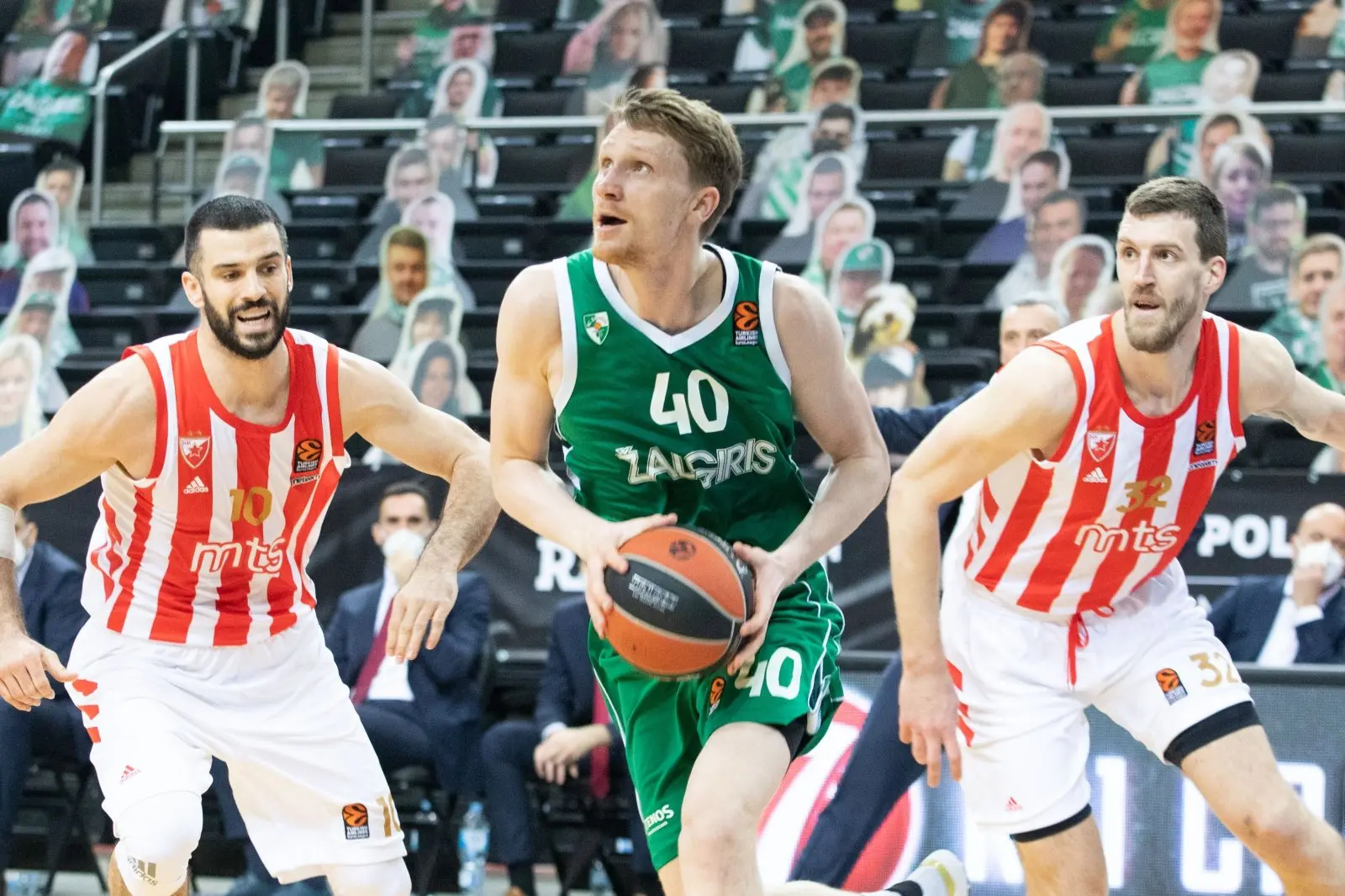 zalgirio zaidejai varzybos prries crvena zvezda grigonis