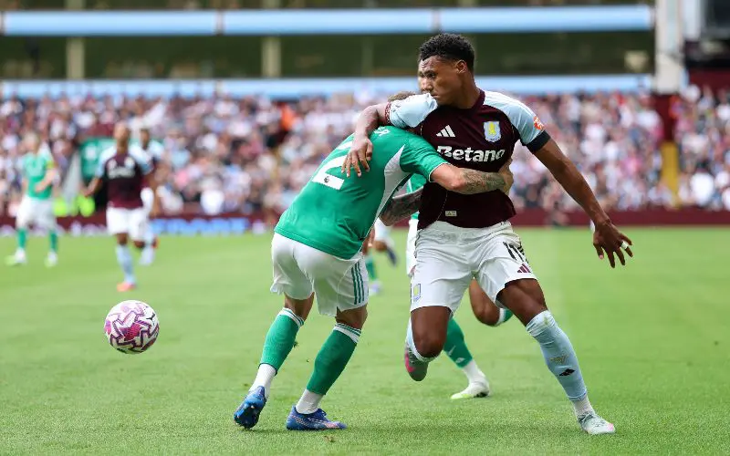 aston-villa-newcastle-united-premier-lyga