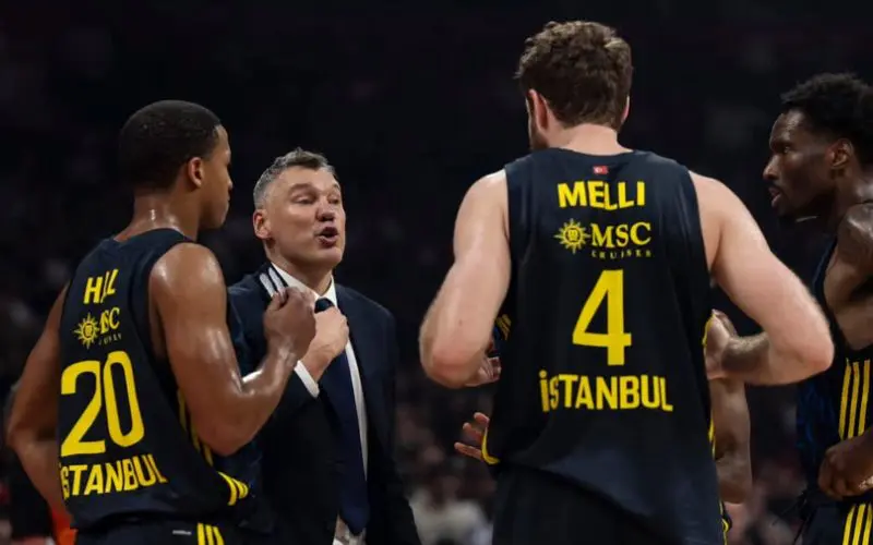 sarunas-jasikevicius-treneris-fenerbahce-beko-istanbul