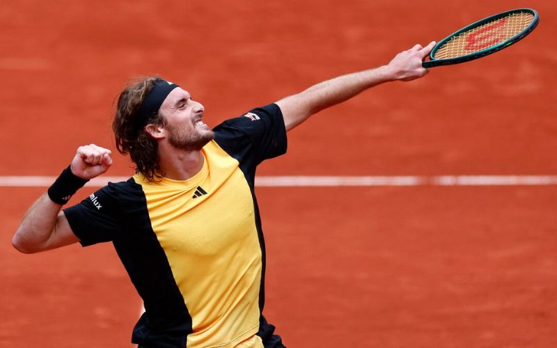 stefanos-tsitsipas