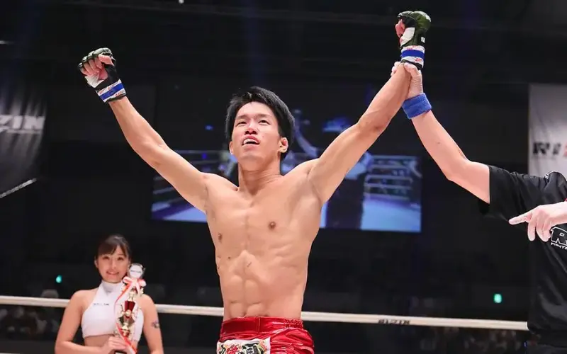 ufc-319-prognoze-kai-asakura